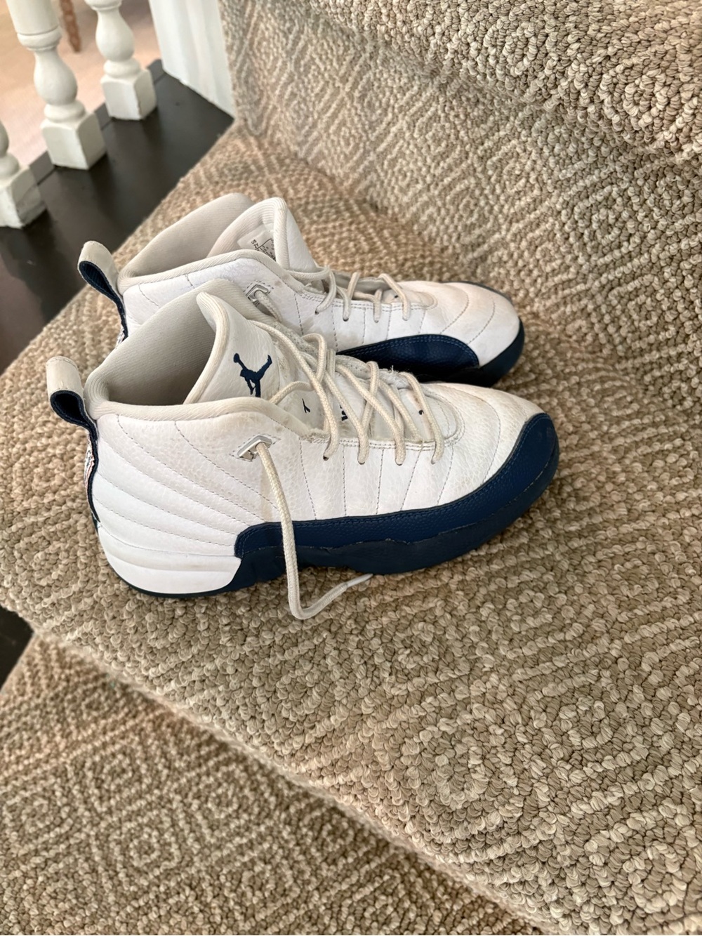 EUC Jordan Kids White and Navy High-Top Sneakers